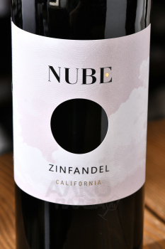 Nube Zinfandel California - вино Нубе Зинфандель Калифорния 0.75 л красное полусухое