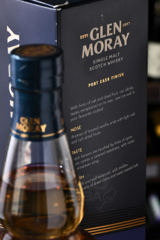 Glen Moray Elgin Classic Port Cask Finish - виски Глен Морей Элгин Классик Порт Каск Финиш 0.7 л в п/у