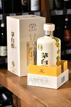 Moutai Chun - байцзю Маотай Чунь 0.5 л в п/у 1992 год