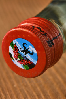 Niulan Shanchenniang Baijiu - водка Нюлан Шаньчэннян Байцзю 0.5 л