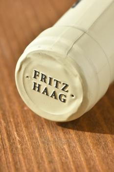 Fritz Haag Brauneberger Juffer Sonnenuhr Riesling Auslese Mosel - вино Фриц Хааг Браунбергер Юффер Зонненур Рислинг Ауслезе Мозель 0.375 л белое сладкое