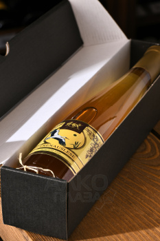 BioDyn Weinhof Haider Beerenauslese - вино БиоДин Вайнхоф Хайдер Беренауслезе 0.375 л белое сладкое в п/у