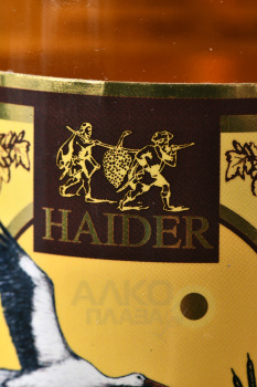 BioDyn Weinhof Haider Beerenauslese - вино БиоДин Вайнхоф Хайдер Беренауслезе 0.375 л белое сладкое в п/у