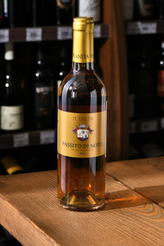 Planeta Passito di Noto - вино Планета Пассито Ди Ното 0.5 л белое сладкое