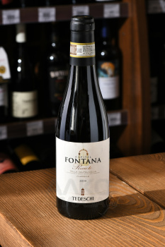 Tedeschi Capitel Fontana Recioto della Valpolicella Classico - вино Тедески Капитель Фонтана Речото Делла Вальполичелла Классико 0.375 л красное сладкое