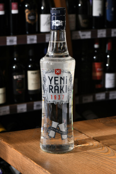Yeni Rakı - водка плодовая Йени Ракы 0.7 л