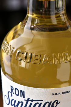 Santiago de Cuba Carta Blanco - ром Сантьяго де Куба Карта Бланка 0.7 л