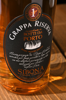 Sibona Botti Da Porto - граппа Сибона Резерва Порт Вуд Финиш 0.5 л