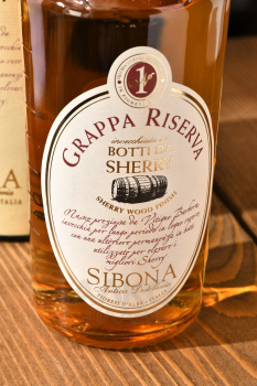 Sibona Reserva Botti Da Sherry - граппа Сибона Черри Вуд Финиш 0.5 л