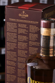 Rum Opthimus 21 years - ром Оптимус Оливер 21 год в п/у 0.7 л