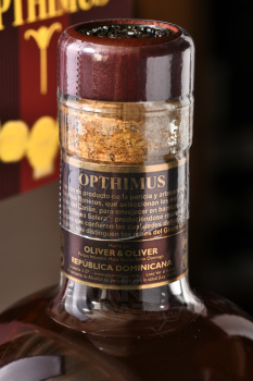 Rum Opthimus 18 years - ром Оптимус Оливер 18 лет в п/у 0.7 л