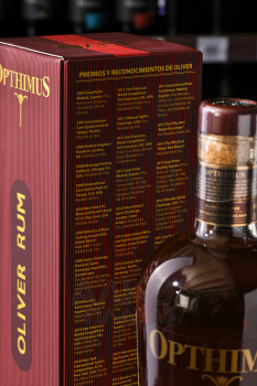 Rum Opthimus 18 years - ром Оптимус Оливер 18 лет в п/у 0.7 л