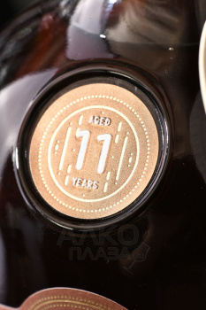 Bacoo 11 Years Old - ром Баку выдержка 11 лет 0.7 л