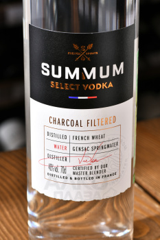 Summum Select - водка Суммум Селект 0.7 л