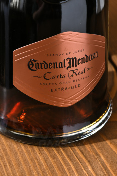 Cardenal Mendoza Solera Gran Reserva Carta Real - Бренди де Херес Карденал Мендоза Карта Реал 0.7 л