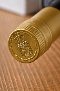Daniel Bouju VSOP Grand Champagne gift box - коньяк Даниэль Бужу ВСОП Гранд Шампань 0.5 л