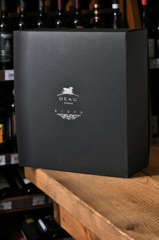 Deau Black gift box - коньяк До Блэк 0.7 л п/у