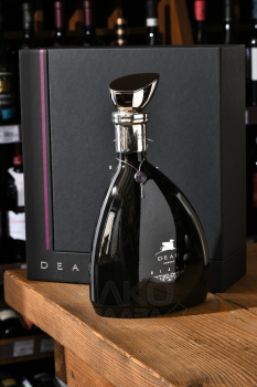 Deau Black gift box - коньяк До Блэк 0.7 л п/у