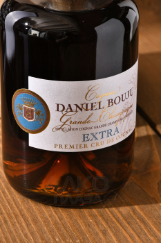 Daniel Bouju Extra Grand Champagne - коньяк Даниель Бужу Экстра 35 лет 0.5 л в п/у