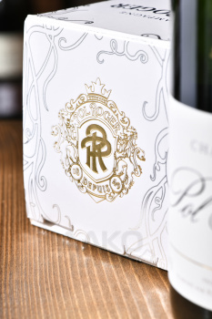 Pol Roger Brut Reserve gift box Festive - шампанское Поль Роже Брют Резерв 0.75 л в п/у Фестив