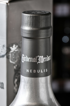 Brandy de Jerez Nebulis Cardenal Mendoza - Бренди де Херес Нэбулис Кардинал Мендоза 0.7 л в п/у