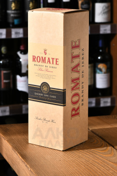 Romate Brandy de Jerez Solera Reserva - Бренди де Херес Солера Резерва Ромате 0.7 л в п/у