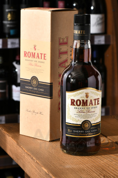 Romate Brandy de Jerez Solera Reserva - Бренди де Херес Солера Резерва Ромате 0.7 л в п/у