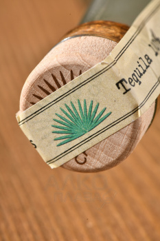 Casamigos Blanco - текила Касамигос Бланко 1 л
