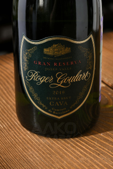 Roger Goulart Gran Reserva Brut Cava DO - игристое вино Рожер Гуларт Гран Резерва Брют Кава 0.75 л