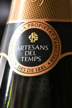 Gramona Corpinnat Innoble Brut Nature - вино игристое Грамона Корпиннат Иннобле Брют Натюр 0.75 л белое экстра брют