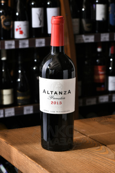 Altanza Lealtanza Autor - вино Альтанса Леальтанса Аутор 0.75 л красное сухое