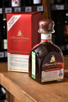 Rum Admiral Rodney HMS Princessa - ром Адмирал Родни Принцесса 0.7 л
