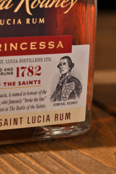 Rum Admiral Rodney HMS Princessa - ром Адмирал Родни Принцесса 0.7 л