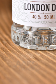 Ginster London Dry Gin - джин Джинстер Лондон Драй 0.05 л