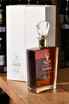 Park Extra - коньяк Парк Экстра 0.7 л