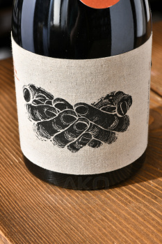Bodegas Cruz de Alba Finca Los Hoyales Ribera del Duero DO - вино Финка Лос Ойалес Рибера дель Дуэро 0.75 л красное сухое