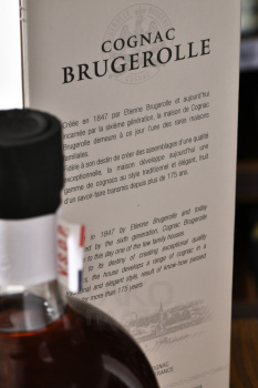Brugerolle Aigle Rouge VSOP 4 years old - коньяк Брюжроль Игл Руж ВСОП четырехлетний 0.7 л в п/у