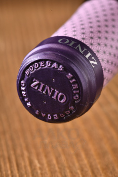Zinio Tempranillo - вино Зиньо Темпранильо 0.75 л красное сухое