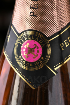 Cava Castillo Perelada Rose Brut - игристое вино Кава Кастильо Перелада Кава Розе Брют 0.75 л розовое брют