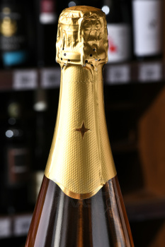 Cava Nuviana Brut Rosado - игристое вино Кава Нувиана Брют Росадо 0.75 л розовое брют