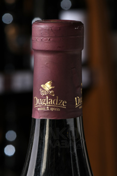 Dugladze Mukuzani - вино Дугладзе Мукузани 0.75 л красное сухое