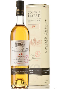 Leyrat VS gift box - коньяк Лейра ВС 0.7 л в п/у