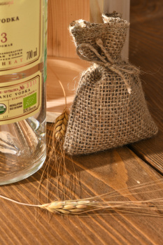 Spelta Wild Wheat - водка Спельта Дикая Пшеница 0.7 л в д/у