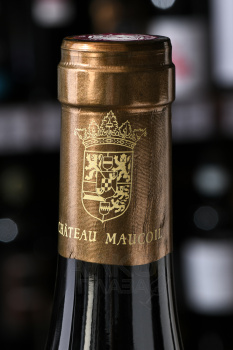 Chateau Maucoil Chateauneuf-du-Pape - вино Шато Мокуаль Шатонеф-дю-Пап 0.75 л красное сухое
