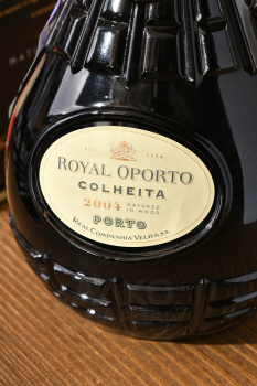 Royal Oporto Colheita - портвейн Роял Опорту Кулейта 0.75 л в п/у