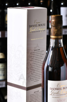 Daniel Bouju VSOP Grand Champagne gift box - коньяк Даниэль Бужу ВСОП Гранд Шампань 0.7 л