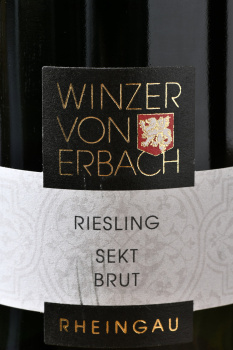 Winzer von Erbach Riesling Sekt Brut - вино игристое Винцер фон Эрбах Рислинг Зект Брют 0.75 л белое брют