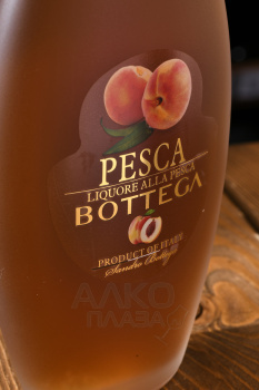 Bottega Pesca - ликер Песка Боттега 0.5 л