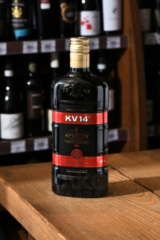 Jan Becher Karlovarska Becherovka KV 14 - настойка горькая Ян Бехер Карловарска КВ14 0.5 л