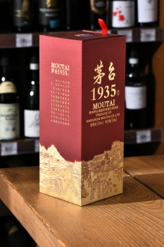 Moutai - байцзю Маотай 1935 0.5 л в п/у